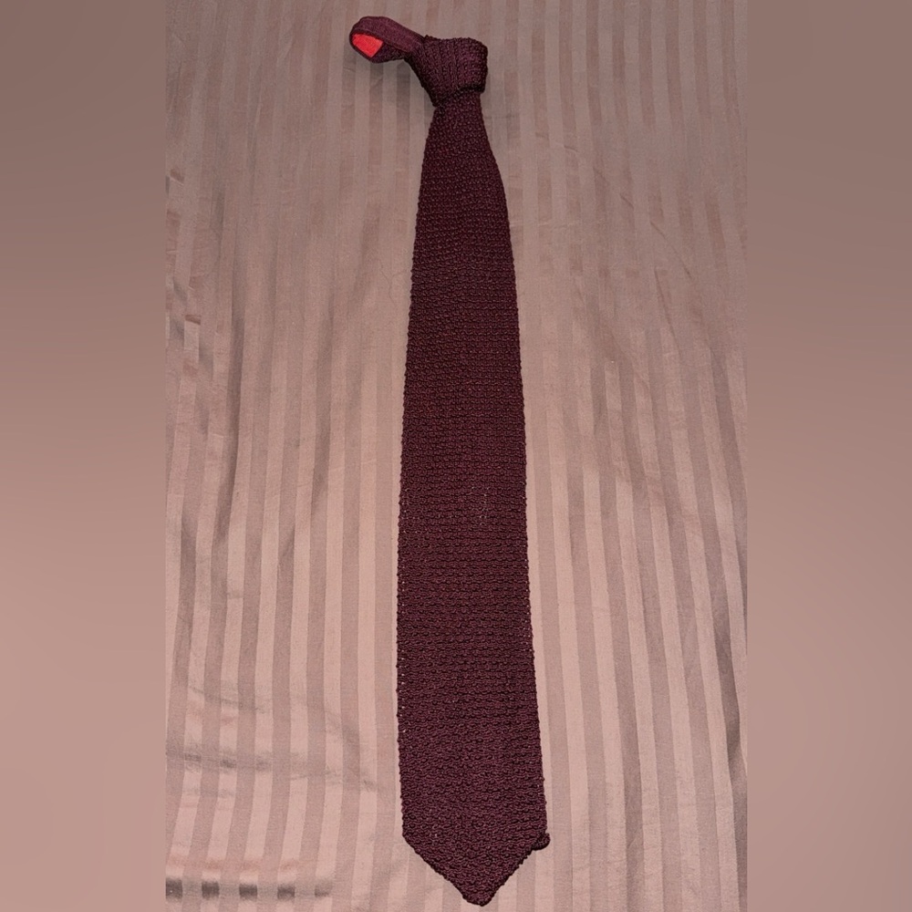 Brand New Del Toro Silk Burgundy Knit Tie